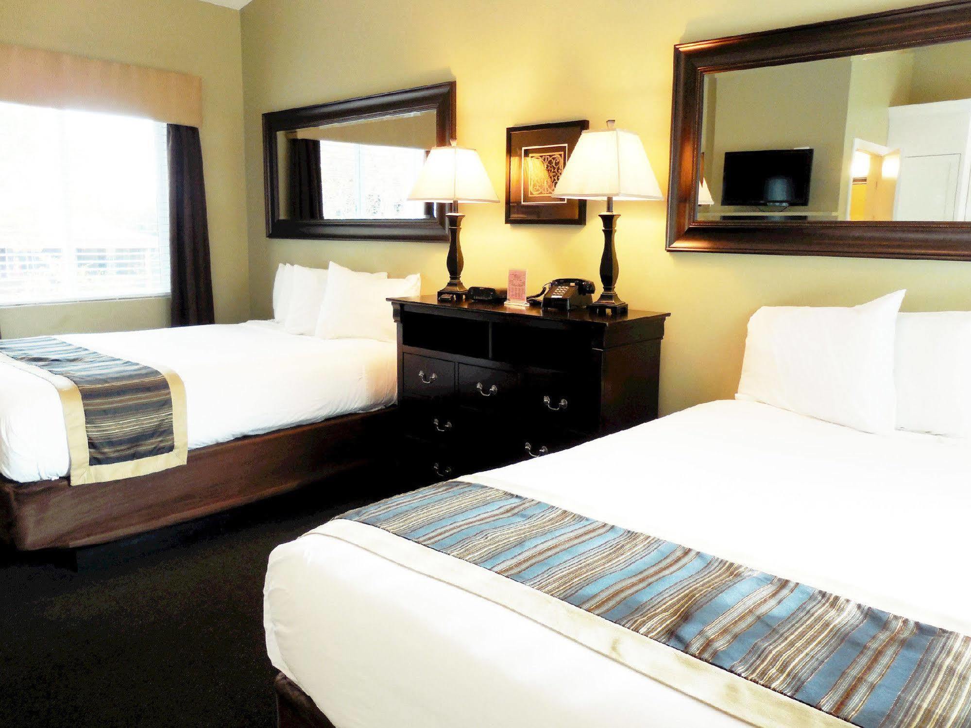 Monterey Peninsula Inn Пасифик Гроув Екстериор снимка