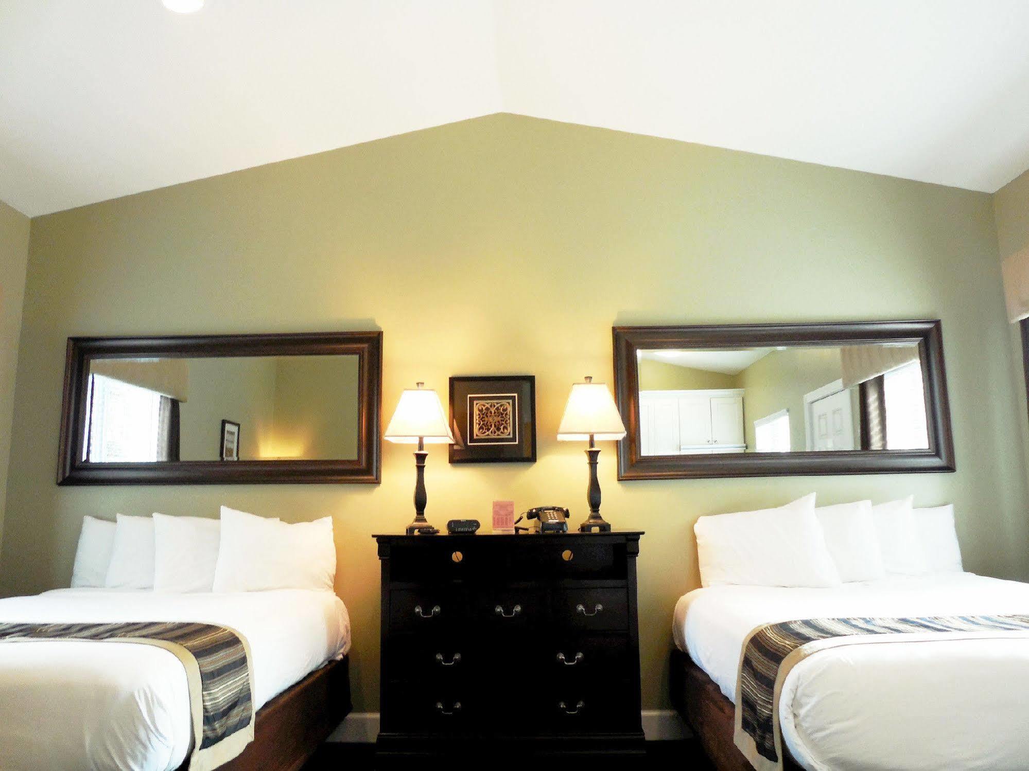 Monterey Peninsula Inn Пасифик Гроув Екстериор снимка