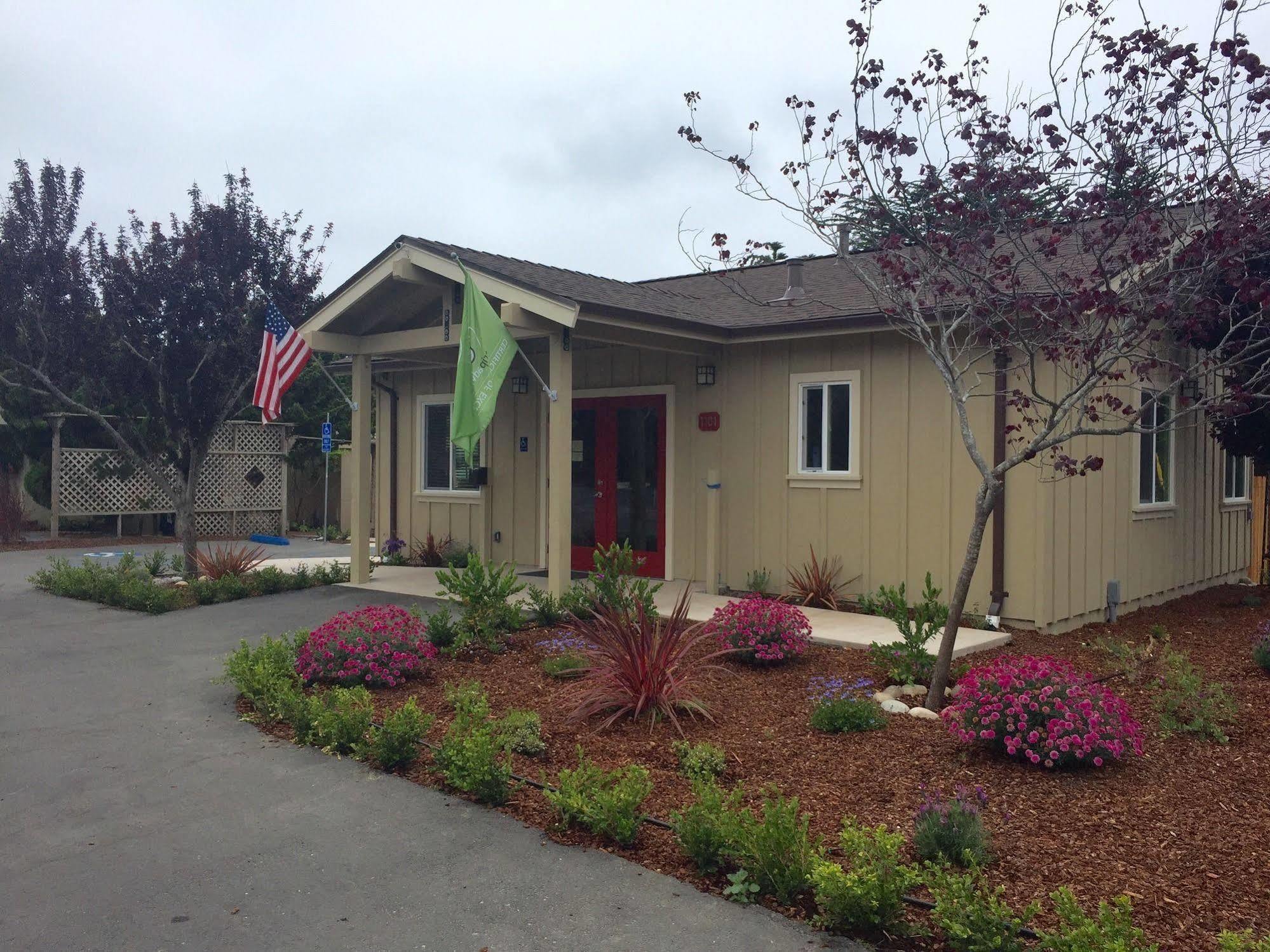 Monterey Peninsula Inn Пасифик Гроув Екстериор снимка